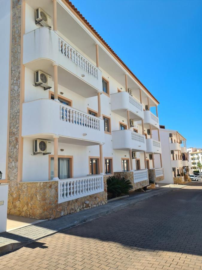 Apartamento - 2 A 4 Pessoas- Piscina Lägenhet Olhos de Agua  Exteriör bild